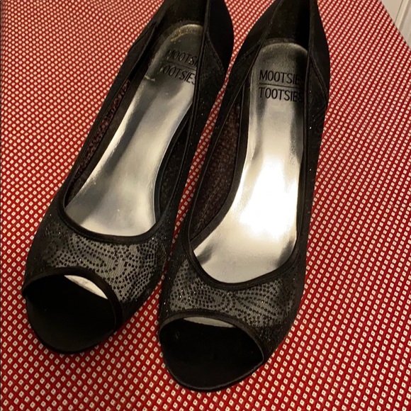 mootsie tootsie heels